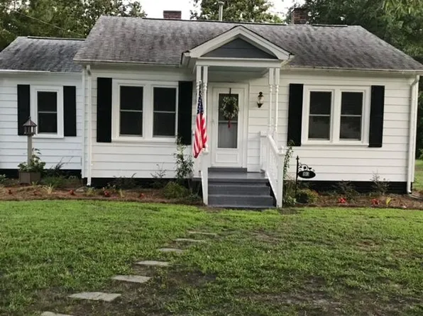 103 Johnston St, Saint George, SC 29477