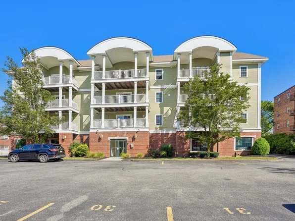 328 Copeland St APT 3A, Quincy, MA 02169