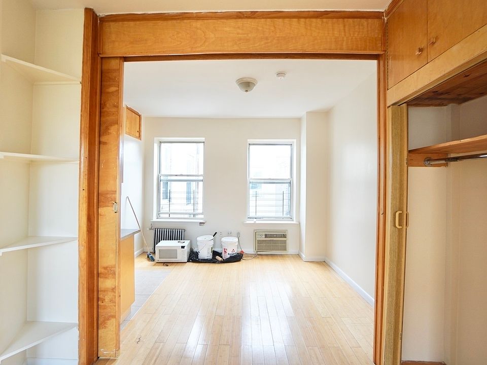 1st image of 2228 Amsterdam Ave #6DD
