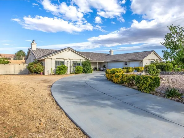 13997 Riverside Dr, Apple Valley, CA 92307