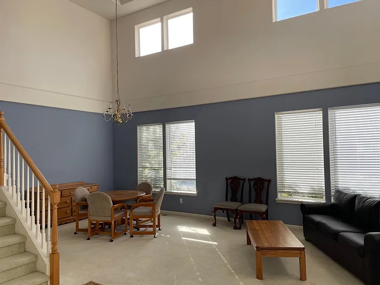 17801 SE 12th Dr — Photo 2