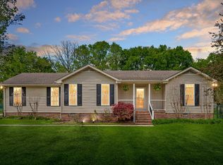 1944 Lucille St, Lebanon, TN 37087