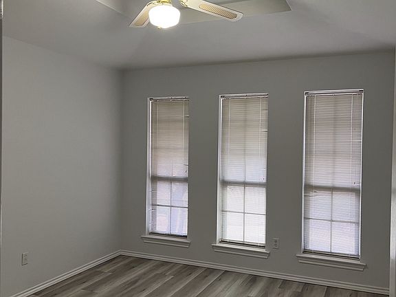 3rd image of 1225 Stonewall St