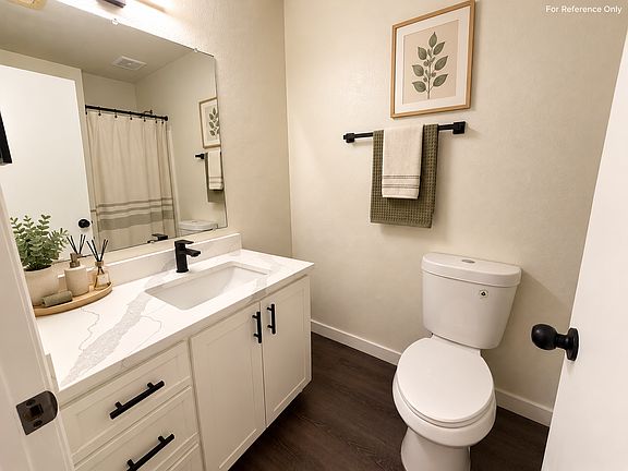 4th image of 2831 SW Dolph Ct APT 4