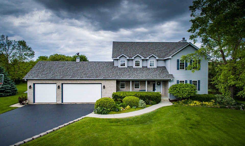 1st image of 6220 Whiteoak Dr