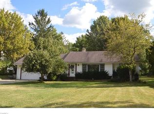 6908 Hillside Rd, Independence, OH 44131