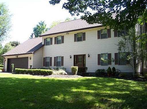 1st image of 21 Vinebrook Ave