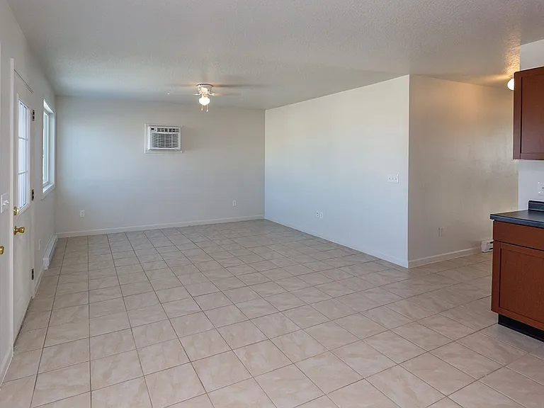 501 Plaza Heights Rd #12 — Photo 4