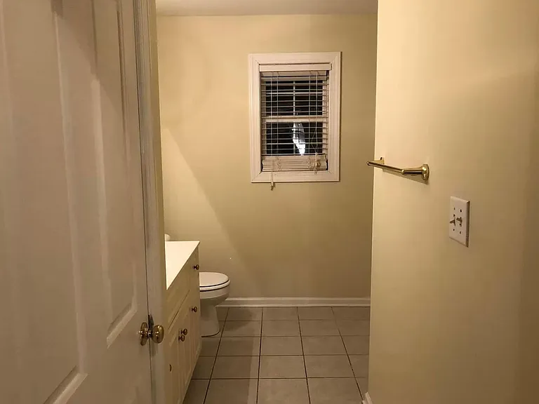 506 Eagle Pointe Dr — Photo 16