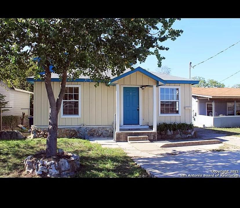 1st image of 4335 Clark Ave #3