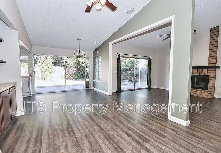 5748 Muldrow Rd — Photo 24