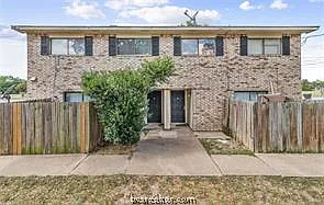 2 bed, 800 sqft, $970 — Photo 1
