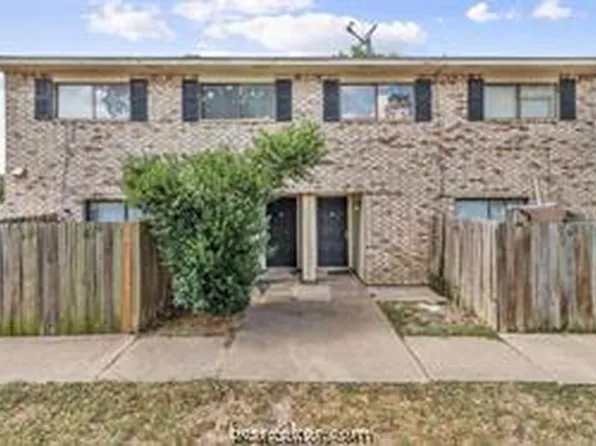 2406 Blanco Dr #D, College Station, TX 77845