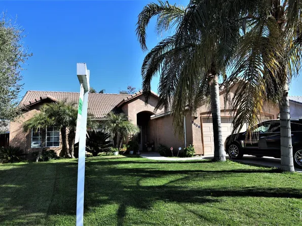 9406 Casa De Oro Ln, Bakersfield, CA 93306