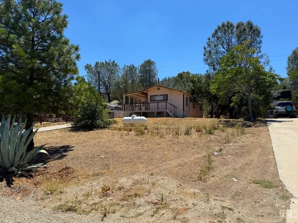 14 Park Way, Bodfish, CA 93205