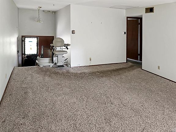 2nd image of 7324 Cartwheel Ln