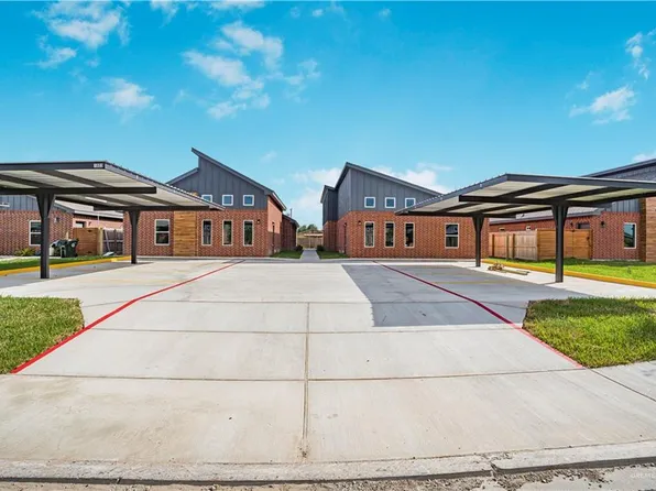 1003 Hidden Hills St, Mission, TX 78572
