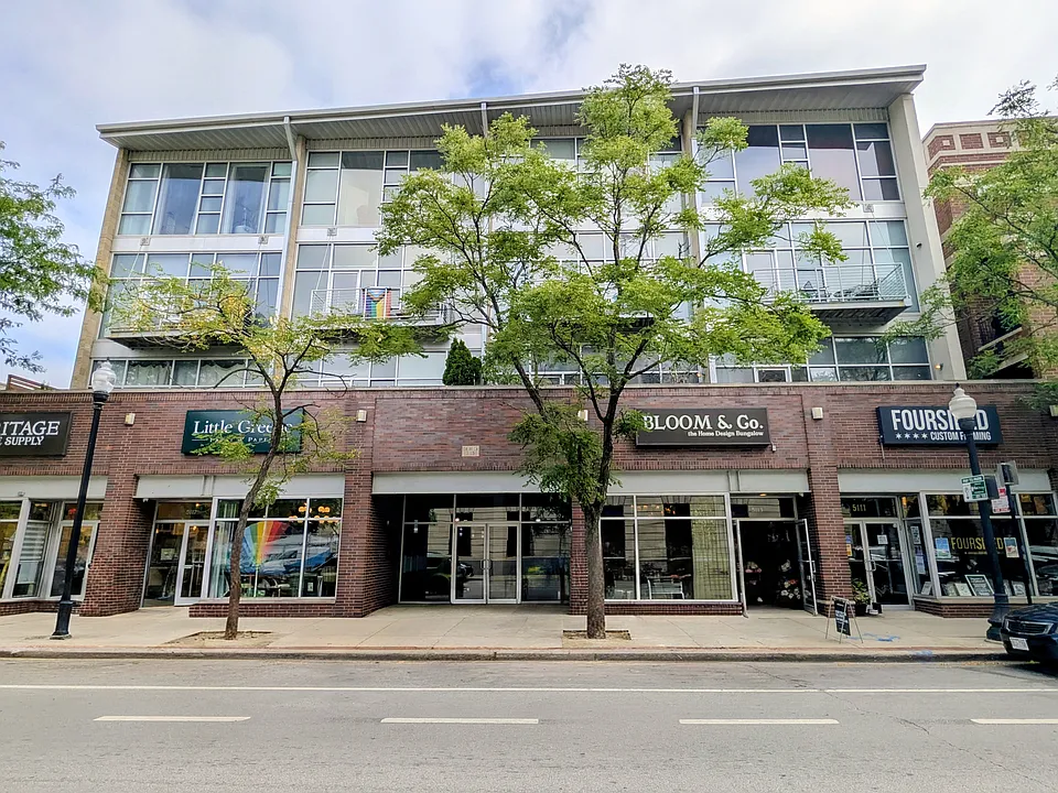 5115 N Clark St #3F