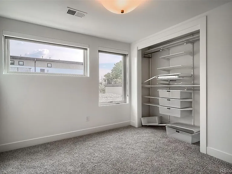3445 Wyandot St — Photo 25