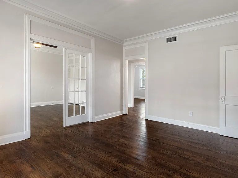 Park Terrace Apartments — Photo 6