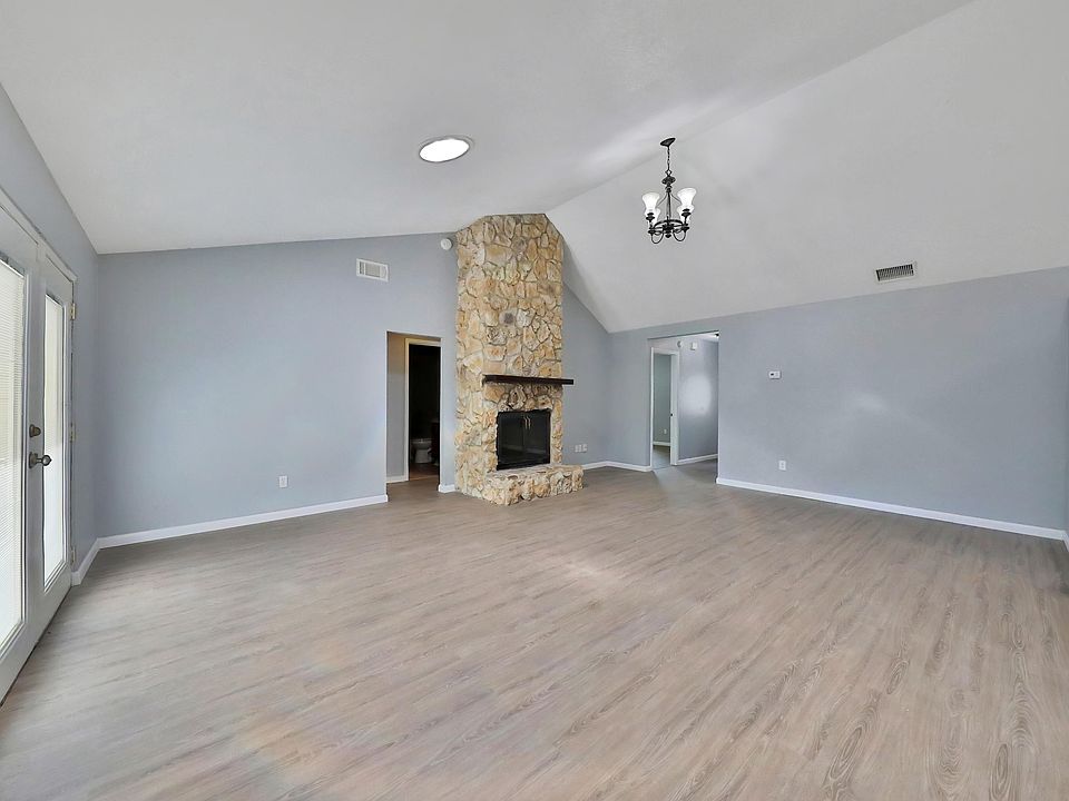 1st image of 8173 Coralberry Ln