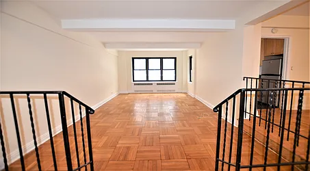 Rented by Manhattan Realty Group