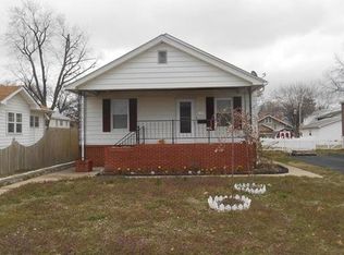 139 S 6th St, Wood River, IL 62095