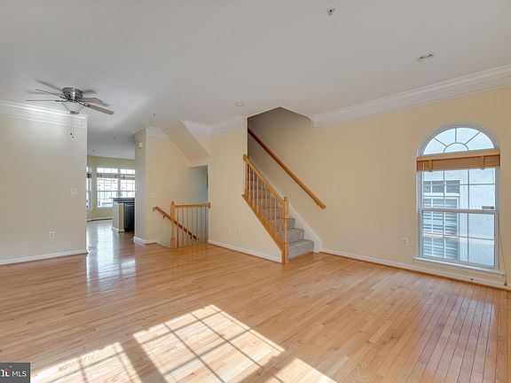 3rd image of 138 Cameron Station Blvd