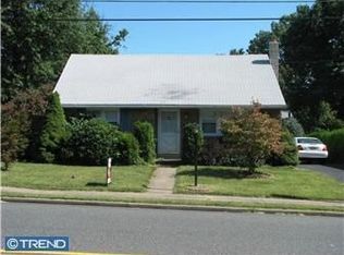1103 Jackson St, Pottstown, PA 19464