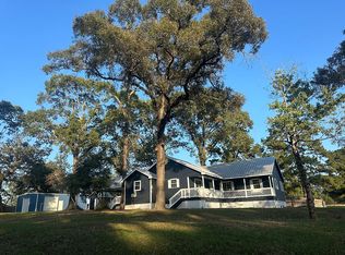 16486 Main Dr, Willis, TX 77318