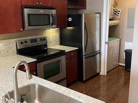 3rd image of 2505 San Gabriel St APT 411