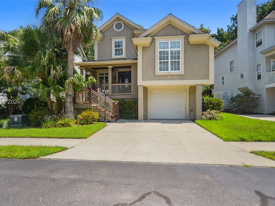 1st image of 11 Cobblestone Ct