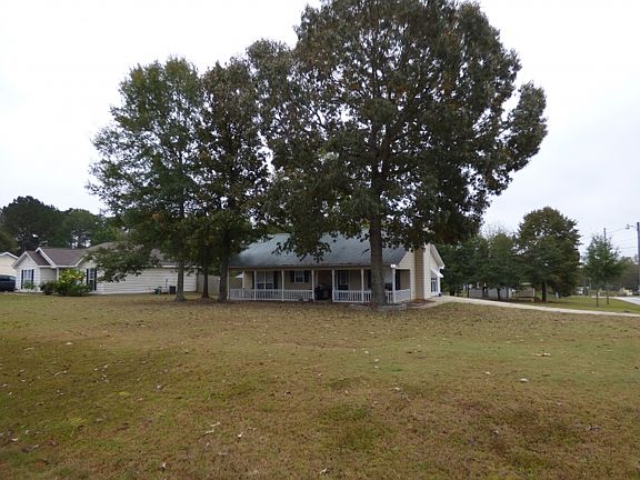 3rd image of 168 Lee Road 2075