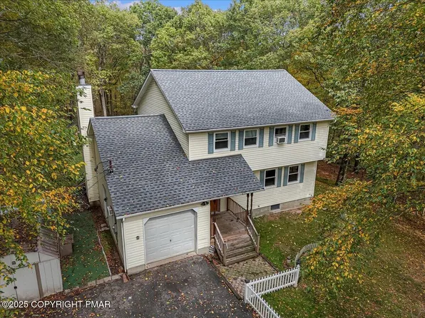 613 Sugar Works Dr, East Stroudsburg, PA 18302