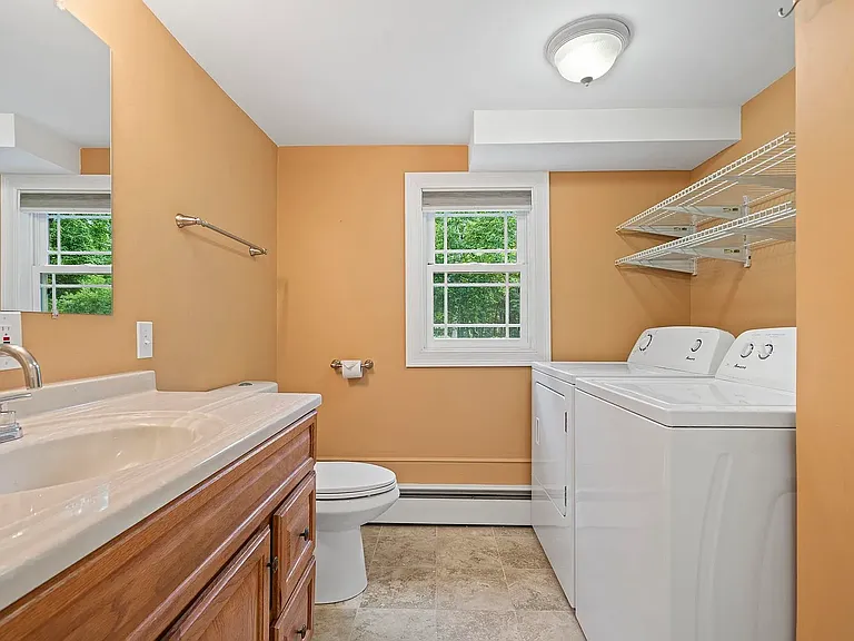 48 Witches Spring Rd — Photo 9