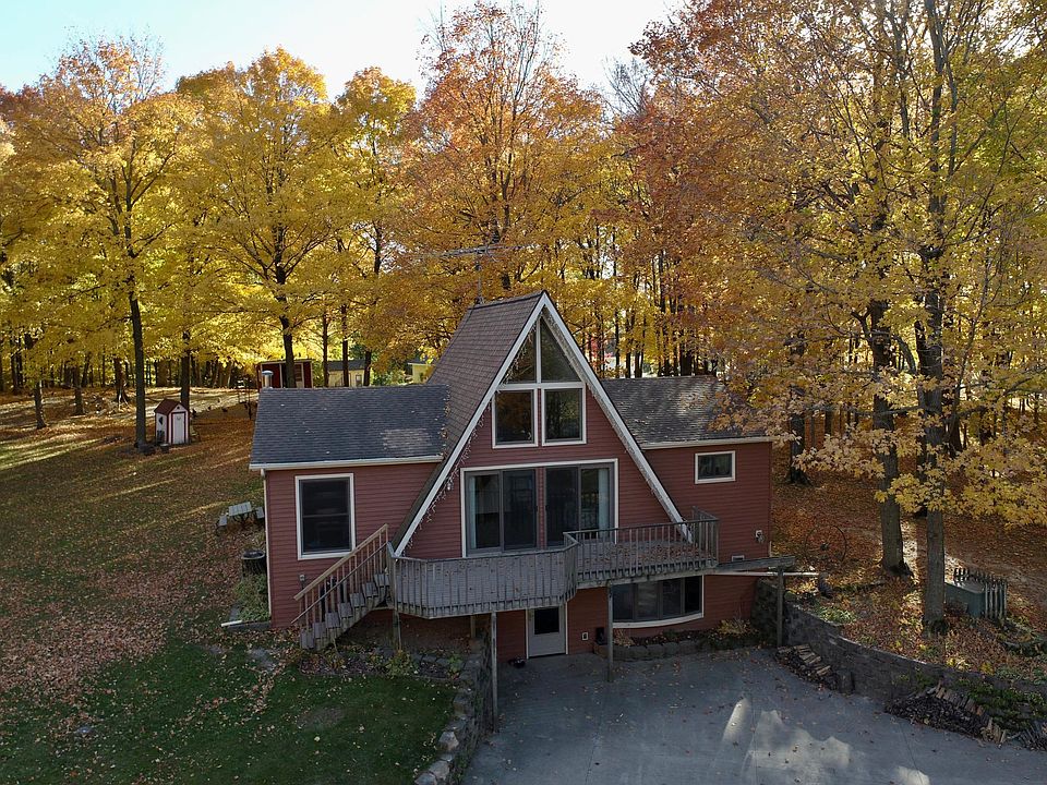 1st image of 16484 515th St