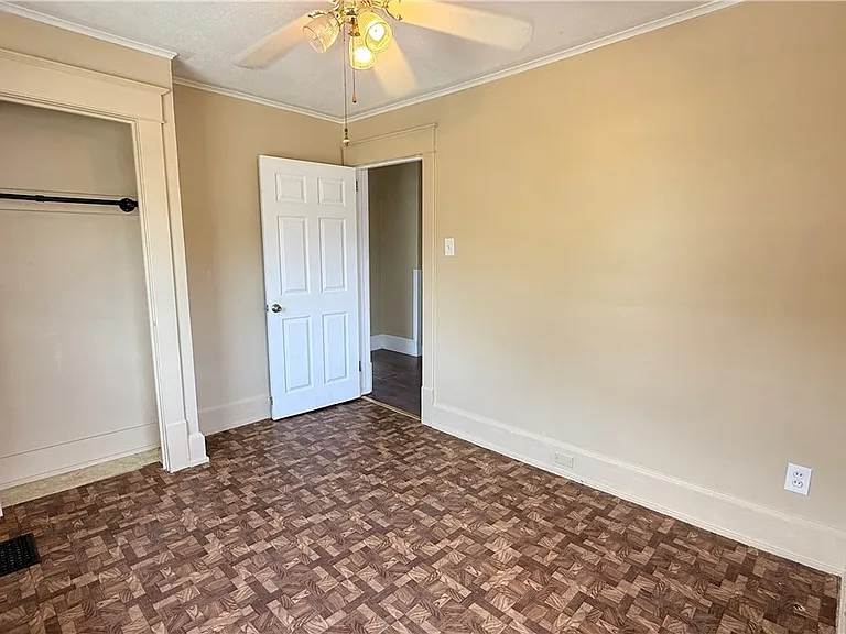 592 Lindell St — Photo 25