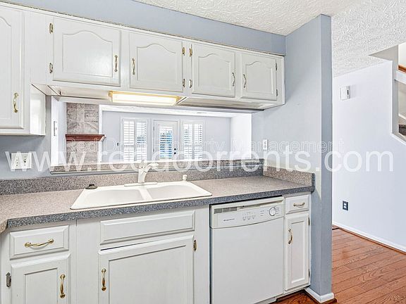 3rd image of 9479 Sandpiper West Dr