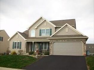 40 Valerie Ave, Ephrata, PA 17522
