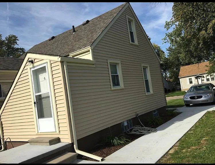 8096 Continental Ave — Photo 9