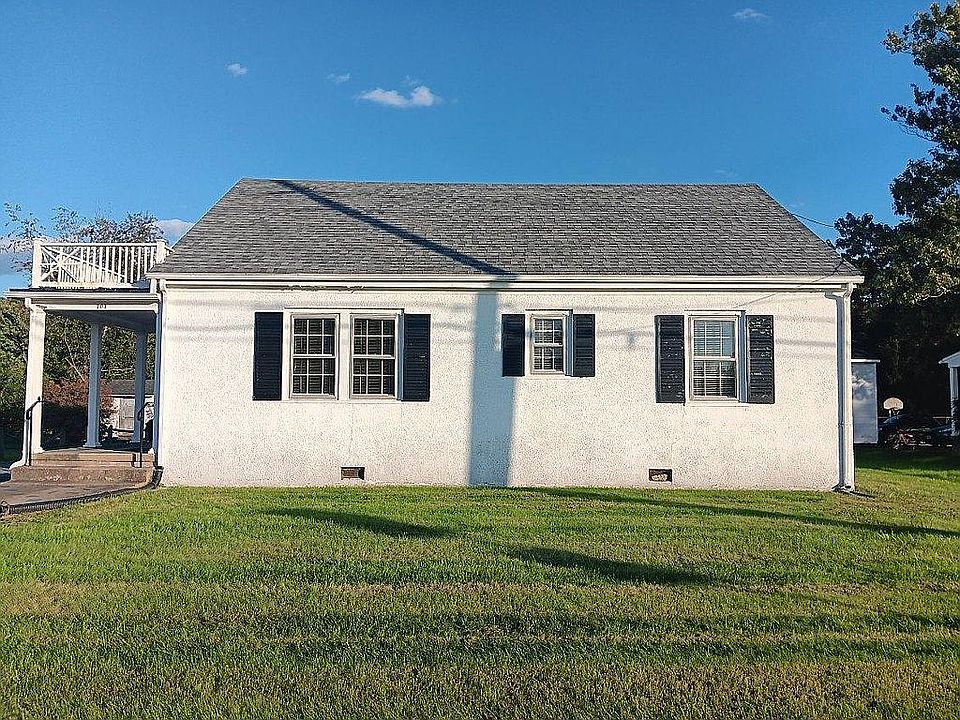 2nd image of 103 Lyde Ave