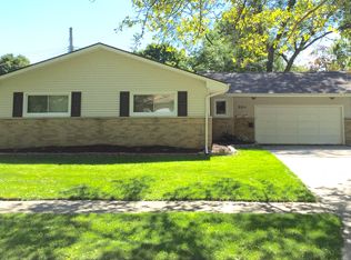 2311 Hanover Dr, Lansing, MI 48911