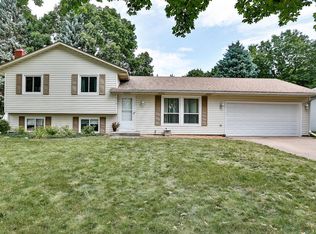 8770 75th St S, Cottage Grove, MN 55016