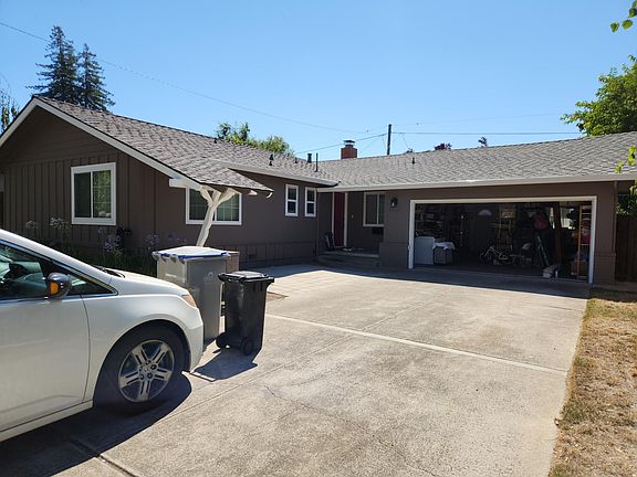 4th image of 5511 Begonia Dr