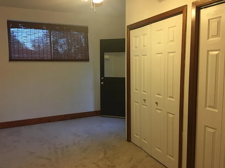 1127 S Gay Dr — Photo 5