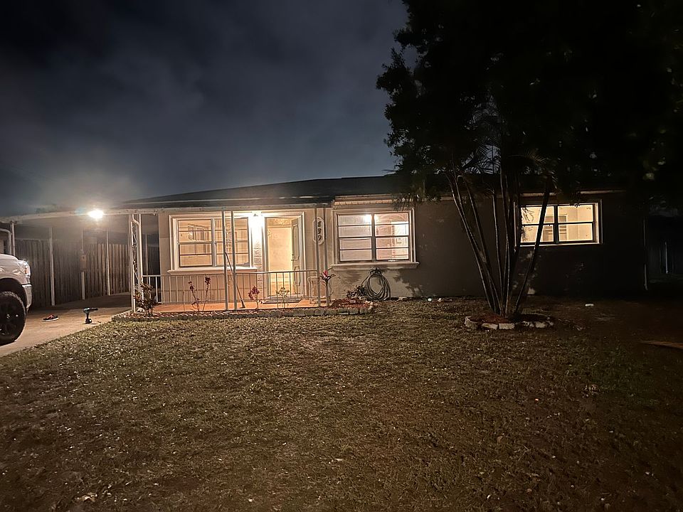 1st image of 430 N Brink Ave