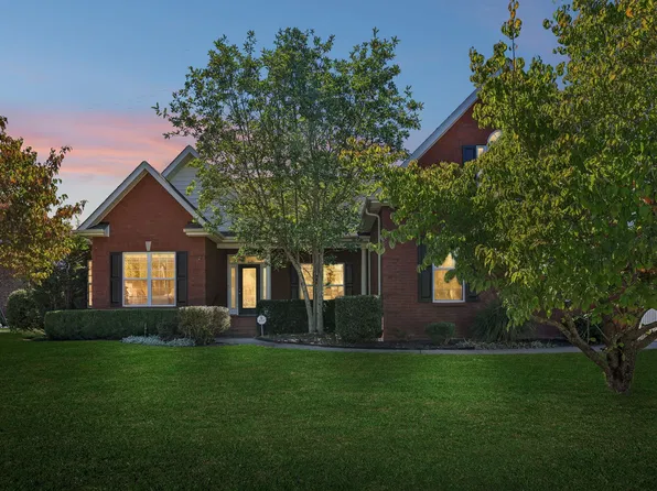 3630 Geneva Dr, Murfreesboro, TN 37128