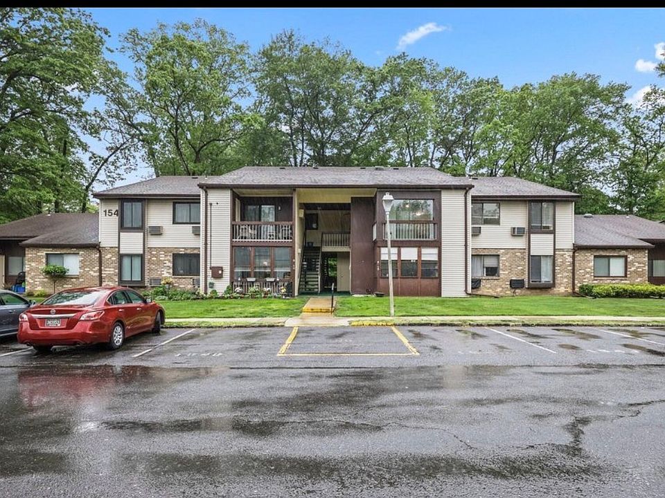 1st image of 154 Cross Slope Ct Unit D