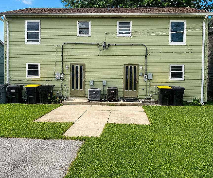 2nd image of 90 W 30th St