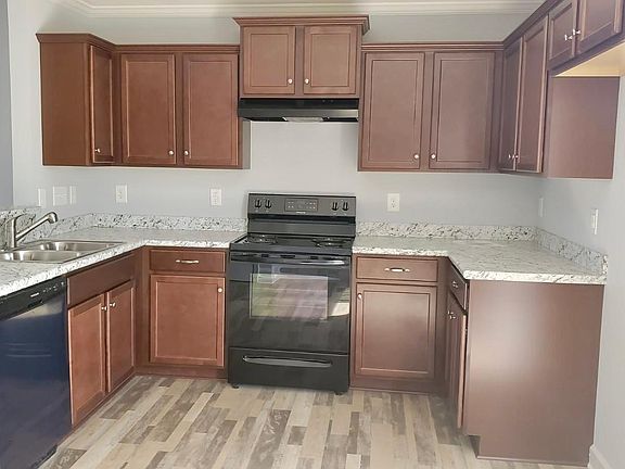 4th image of 4031 Ironstone Ct